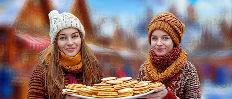 Девушки с блинами